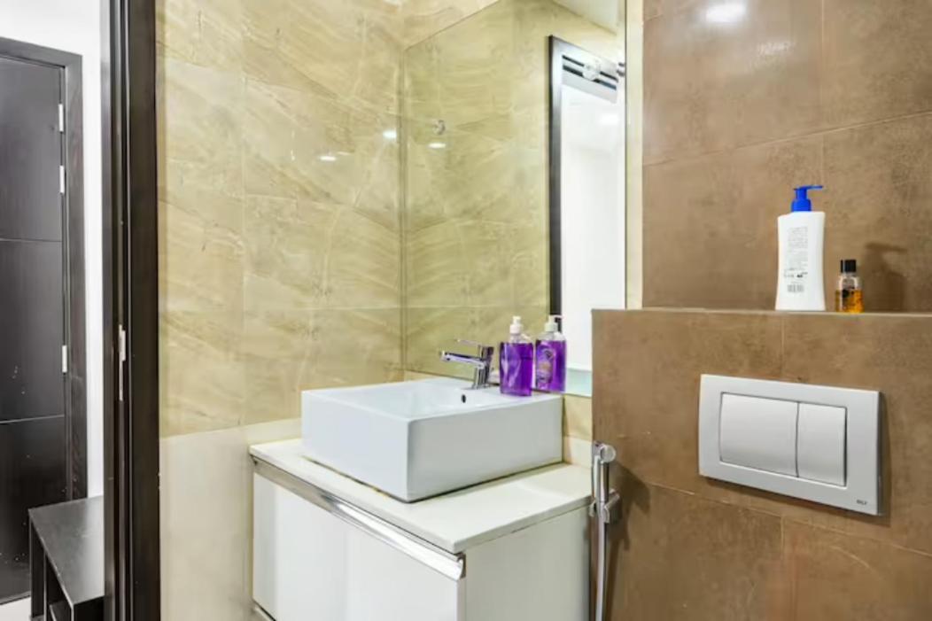 Modelux Tower 1 Apartment ดูไบ ภายนอก รูปภาพ
